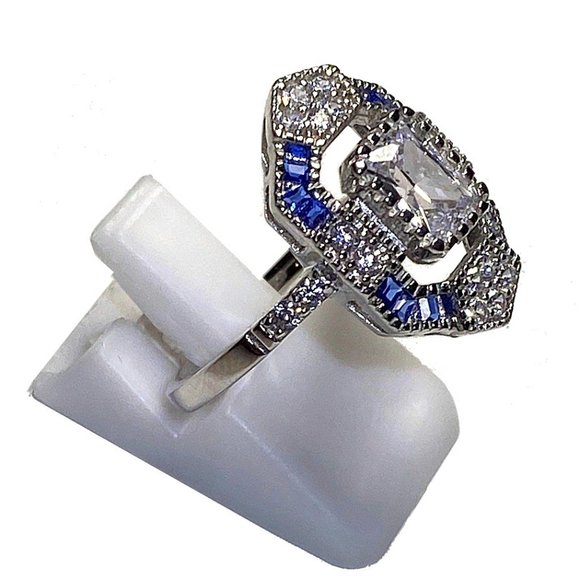 Vintage Estate Inspired Ring - Synthetic Sapphire & Diamonds - Size 6 or 7 - Picture 7 of 7